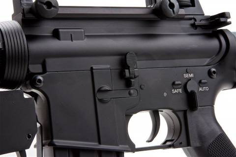 E&C EC703 M4A1 /w M203 Grenade Launcher