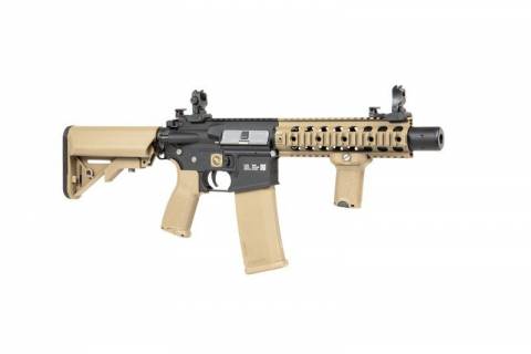 Specna Arms RRA SA-E05 EDGE&trade; Carbine / Half Tan